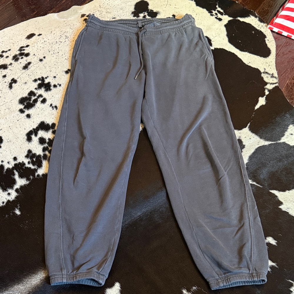 Aerie grey drawstring sweatpants size medium